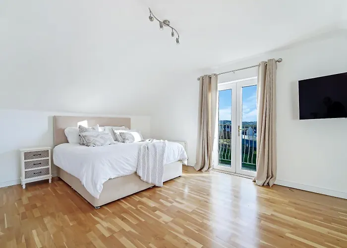 29 Fintra Bay With Direct Access To The *